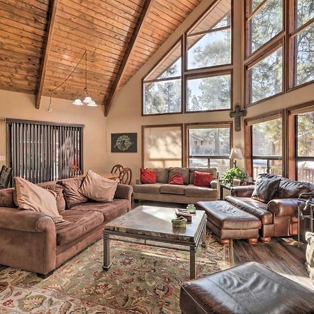 Munds Park Cabin With Fire Pit And Wraparound Porch! Экстерьер фото