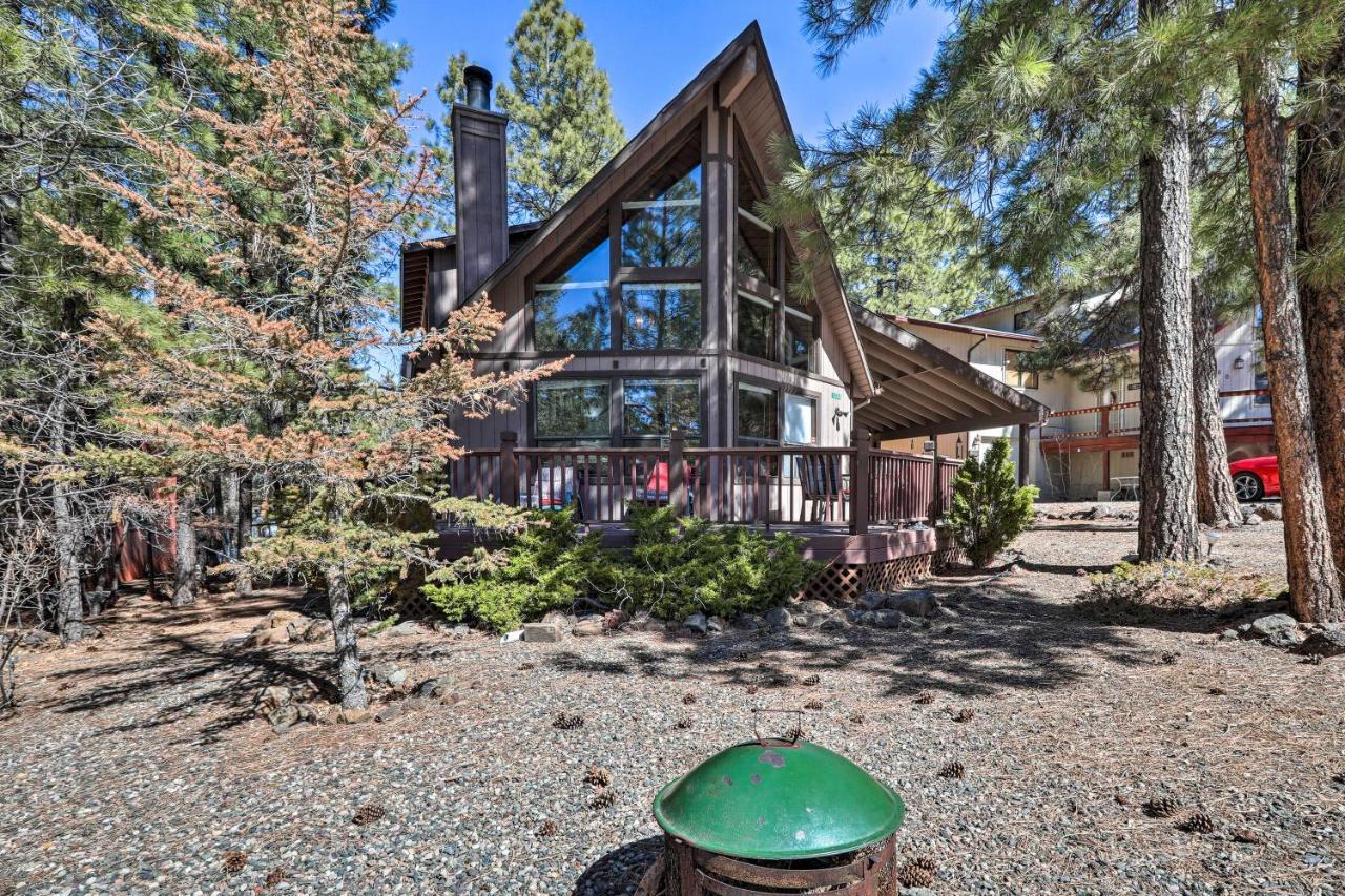 Munds Park Cabin With Fire Pit And Wraparound Porch! Экстерьер фото