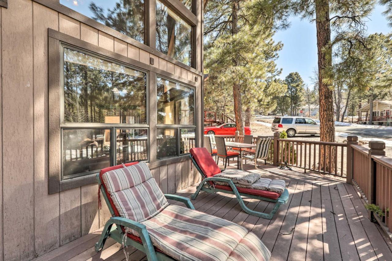 Munds Park Cabin With Fire Pit And Wraparound Porch! Экстерьер фото