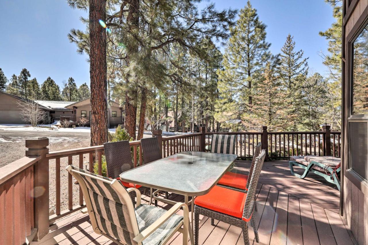 Munds Park Cabin With Fire Pit And Wraparound Porch! Экстерьер фото
